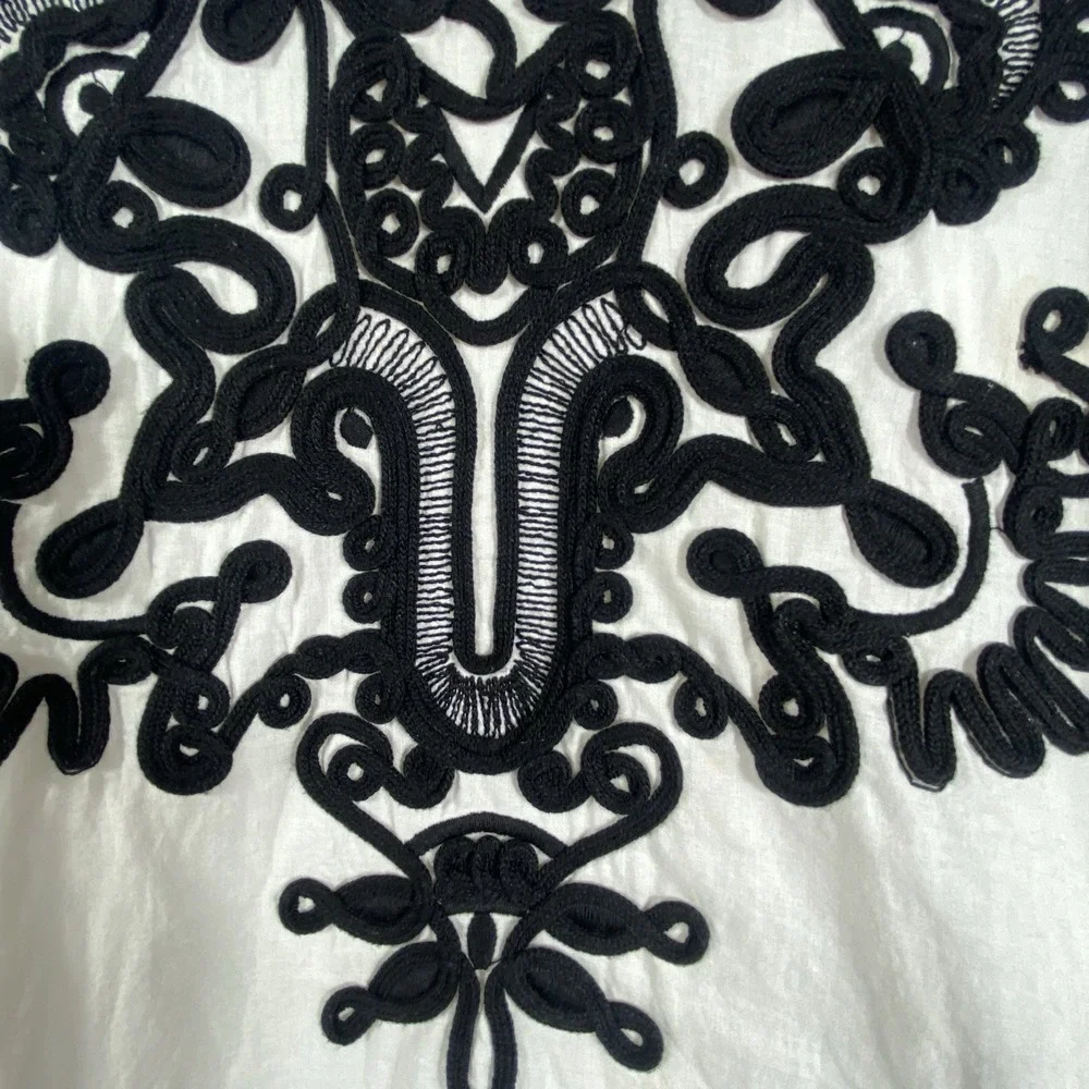 La Blanca Tunic Top Or Cover Up Resort Wear Small White Crochet Trim Island Chic - Picture 3 of 11